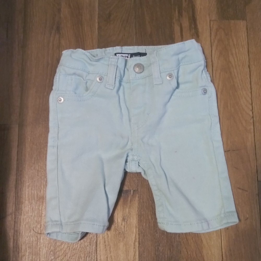 Girls Levi's shorts